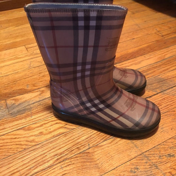 Burberry kids Plaid Rain Boots